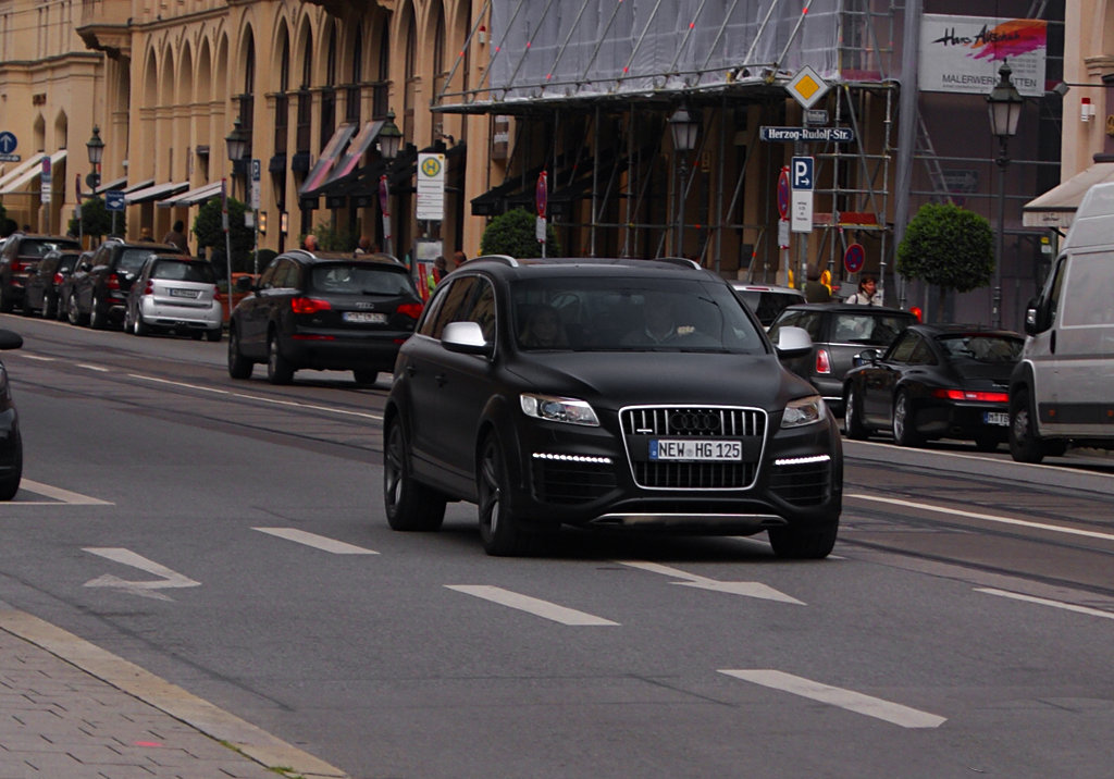398410658Q7V12.jpg