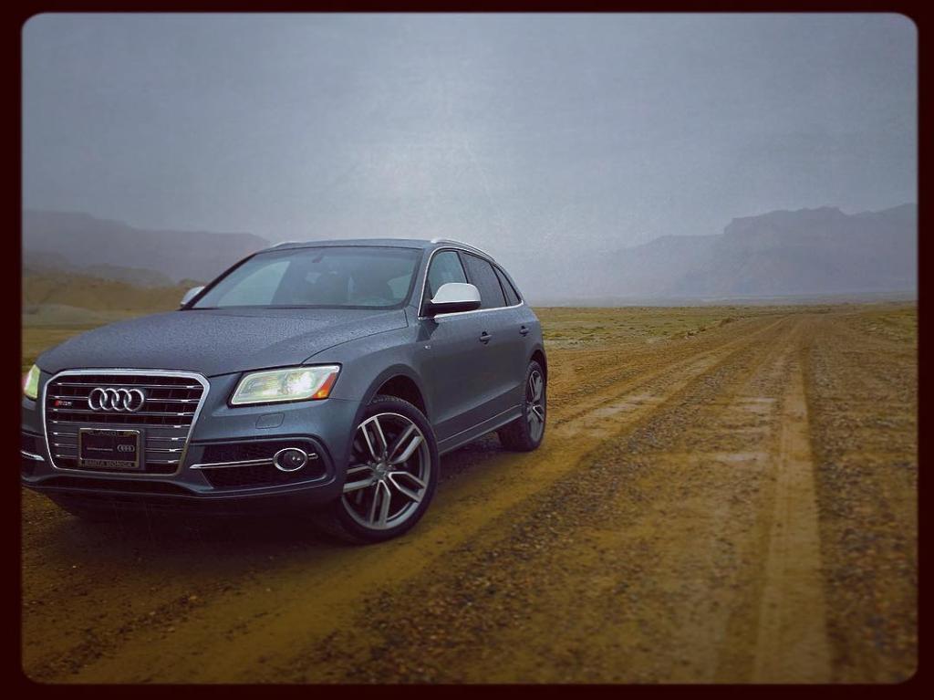 398891AUDISQ52251.jpg