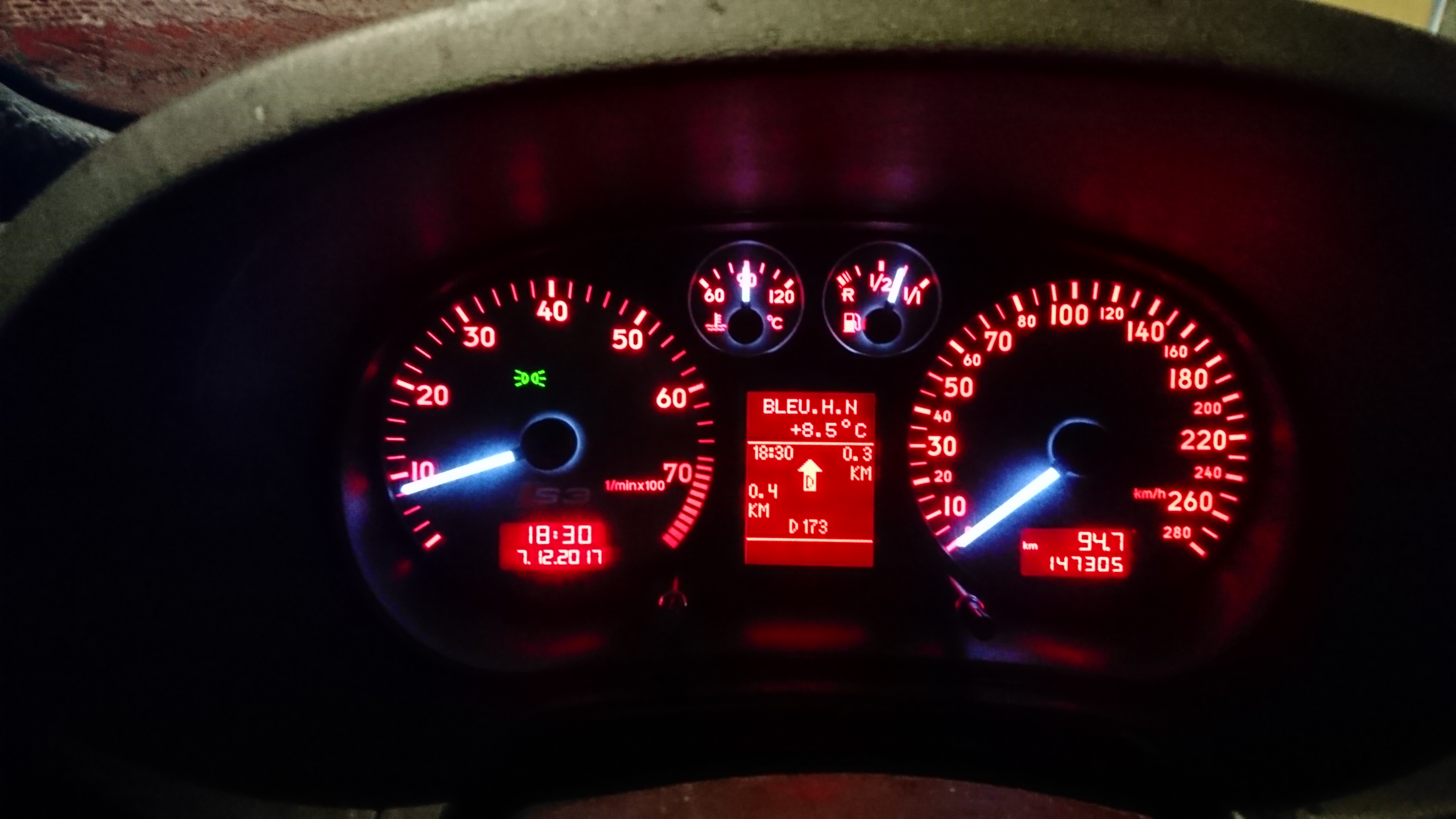 398e9e21b914b8267748df7424812d16.jpg