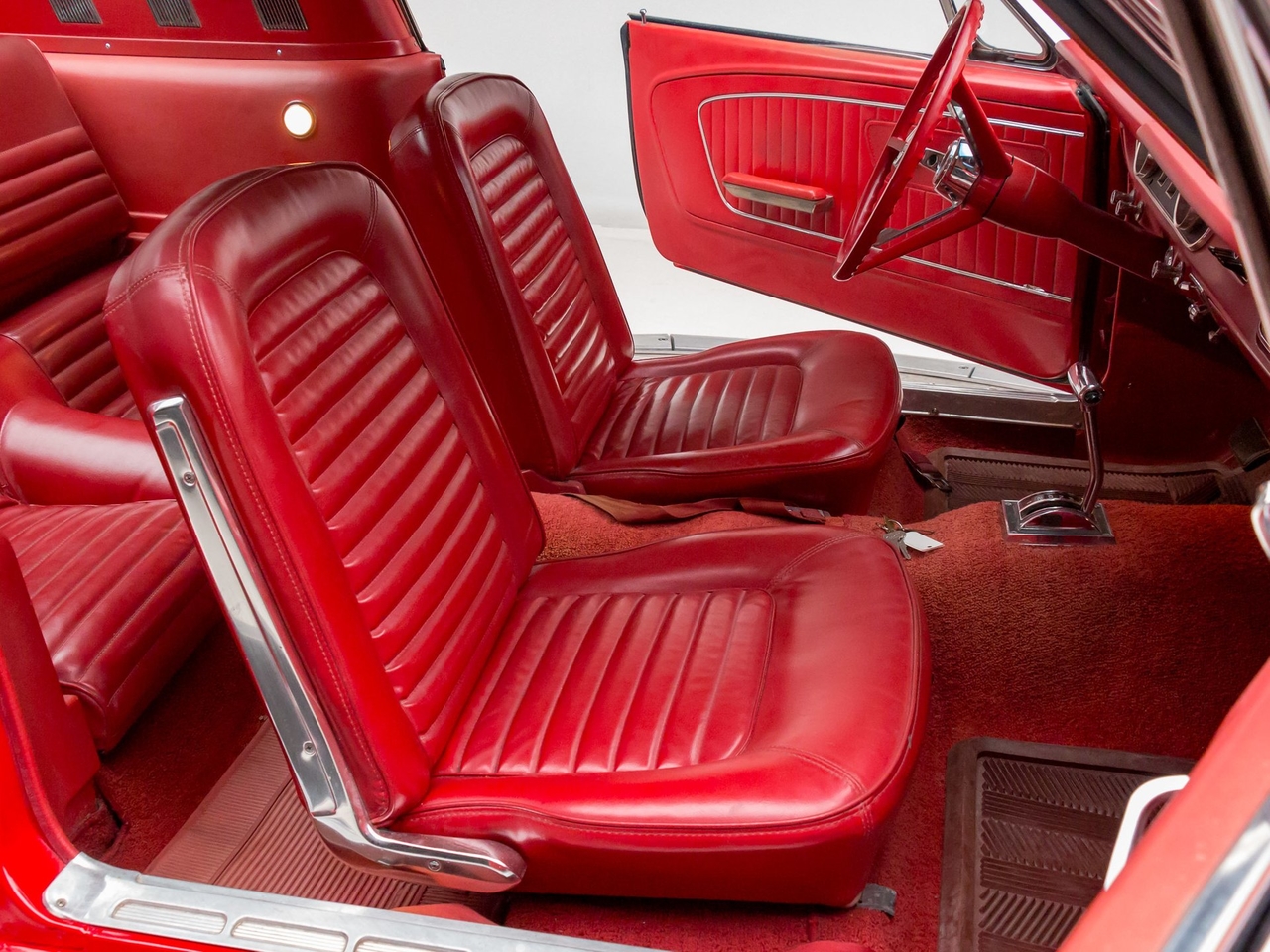 1965-ford-mustang-fastback