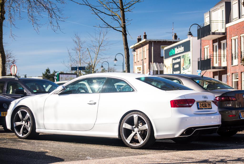 400905AUDIRS53307.jpg