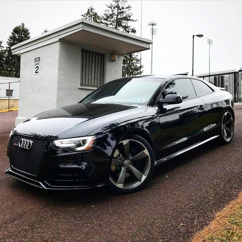 401670AUDIRS53137.jpg