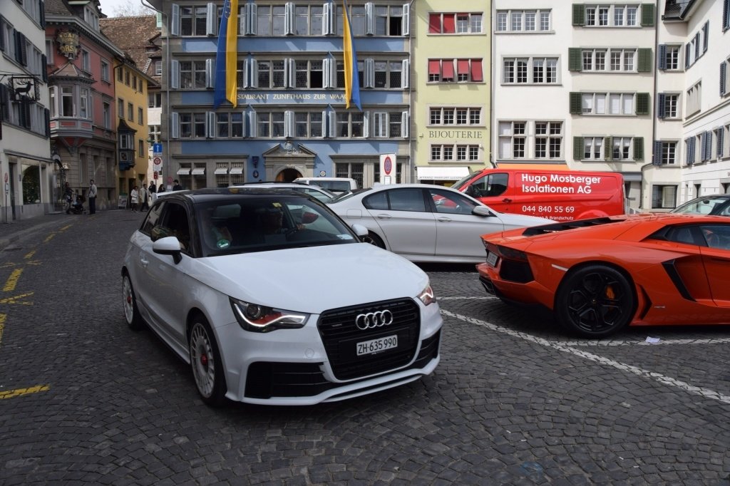 402628A1QUATTRO885.jpg