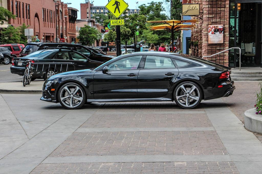 402807RS7904.jpg
