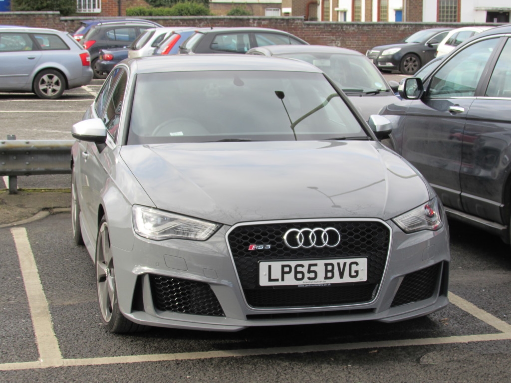 405140RS38V0989.jpg