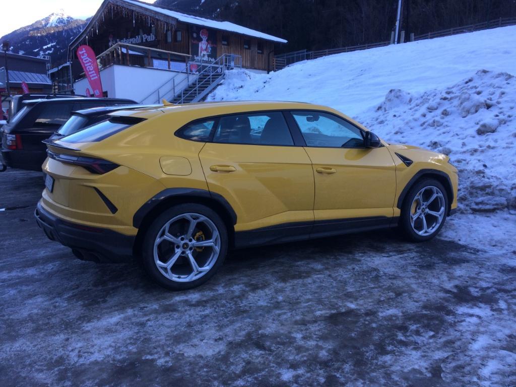 405233URUS0029.jpg