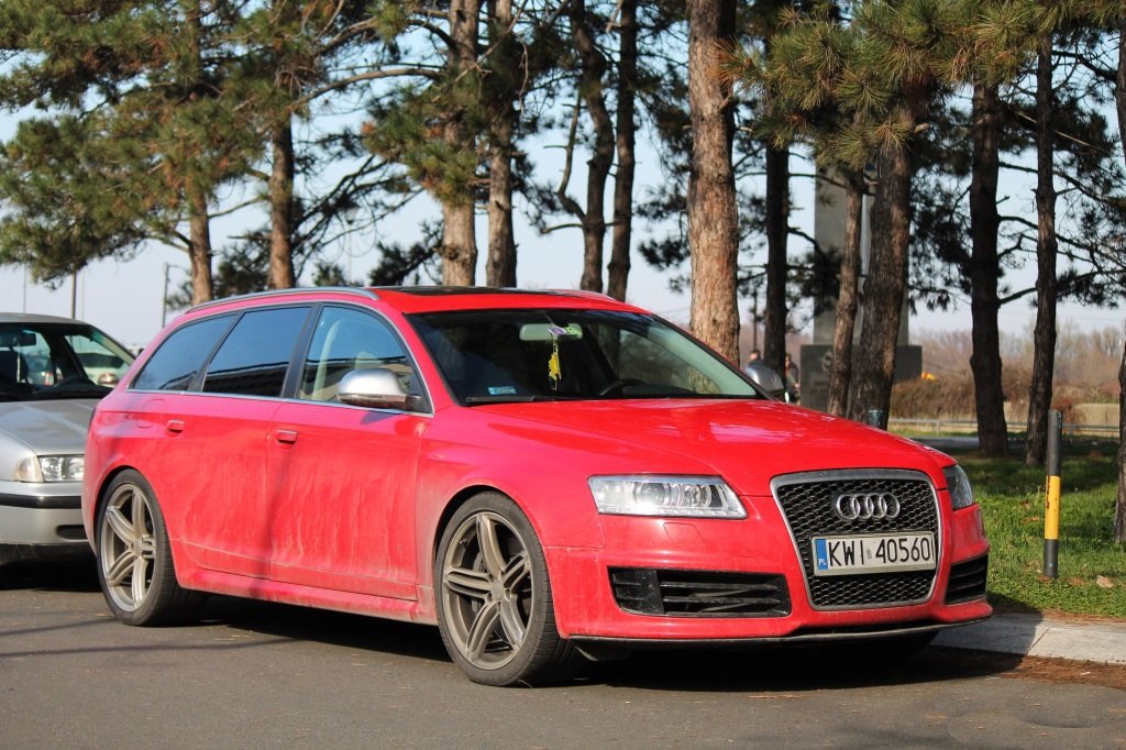 406368RS61048.jpg