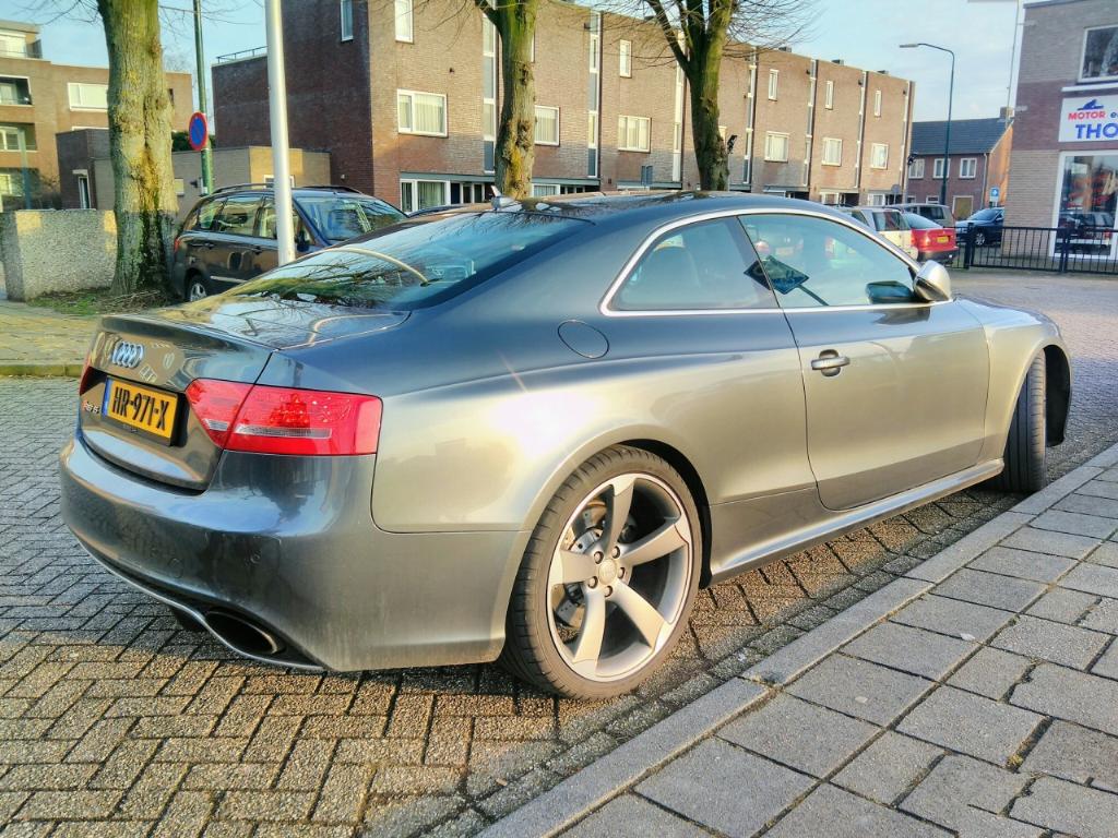 407515AUDIRS53006.jpg
