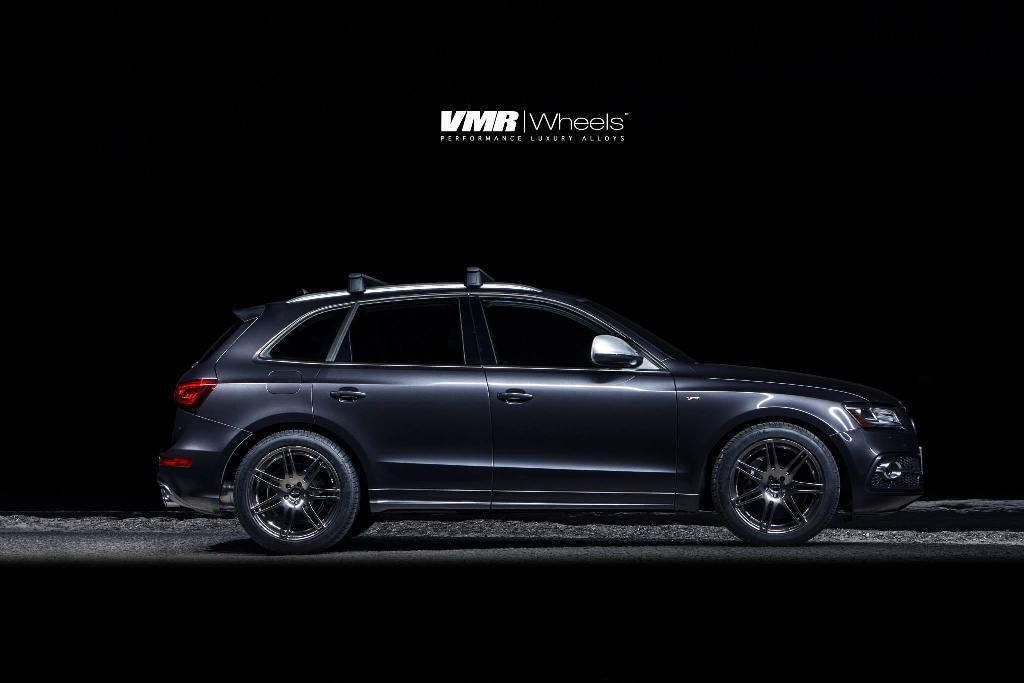 407714AUDISQ51337.jpg