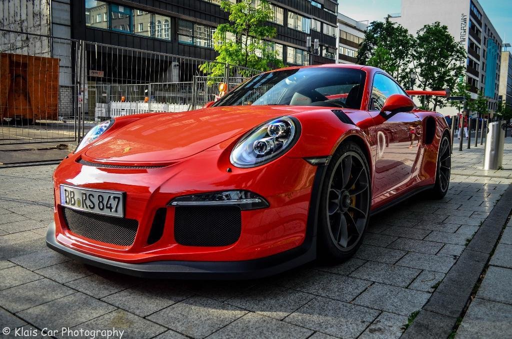 4083930222PORSCHE991GT3RS.jpg