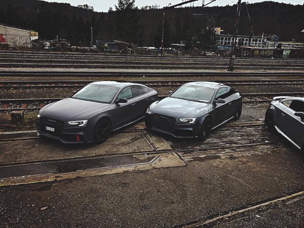 409933AUDIRS53118.jpg