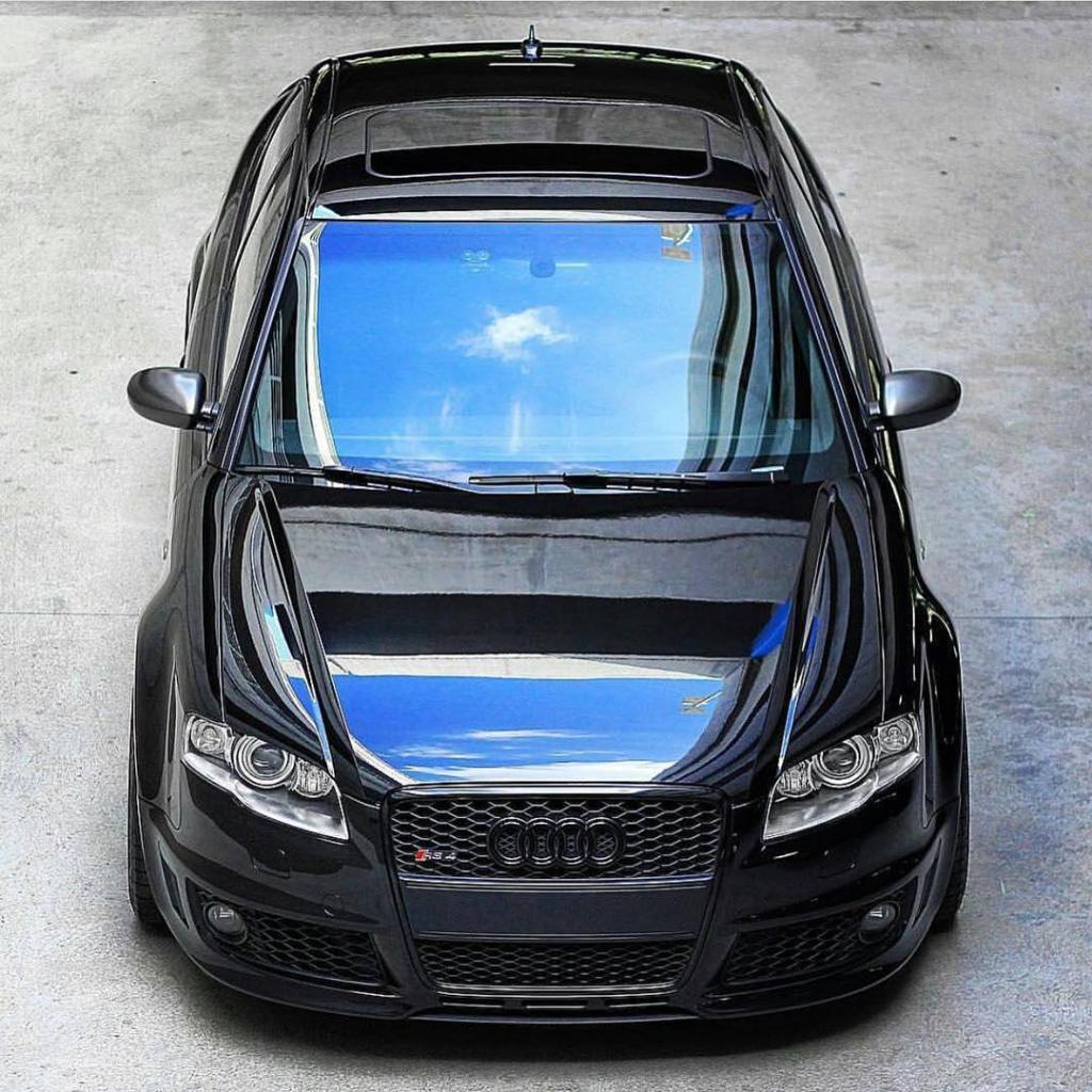 410494AUDIRS42906.jpg