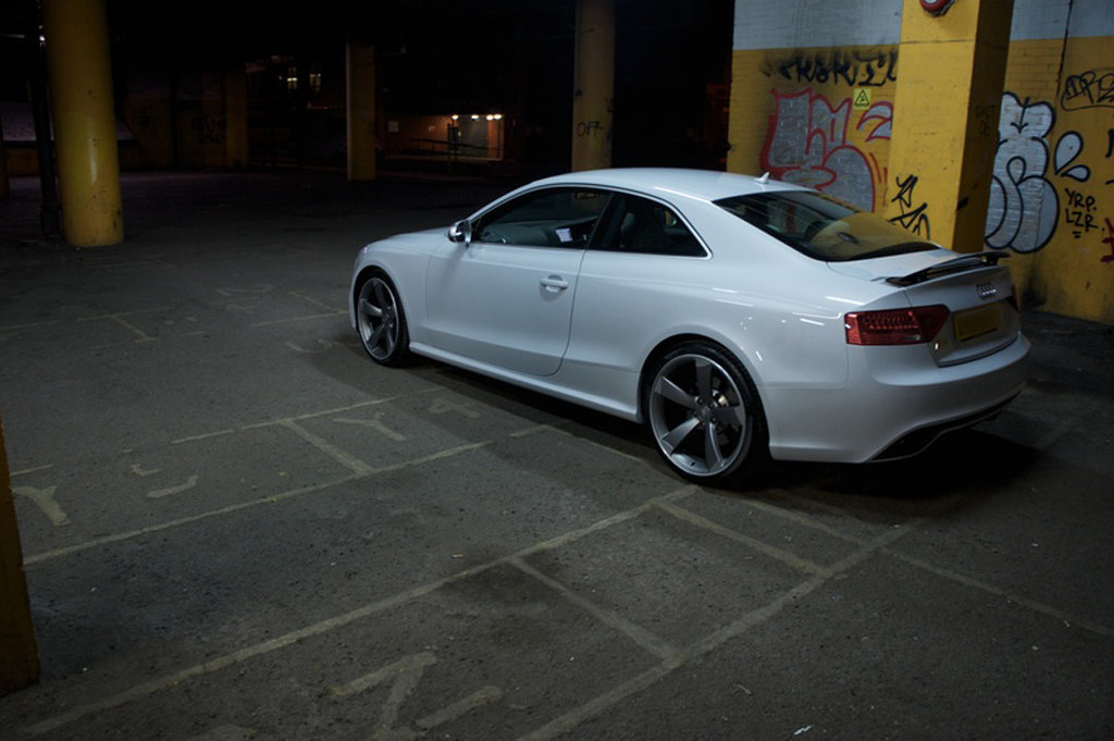 412882AUDIRS5622.jpg