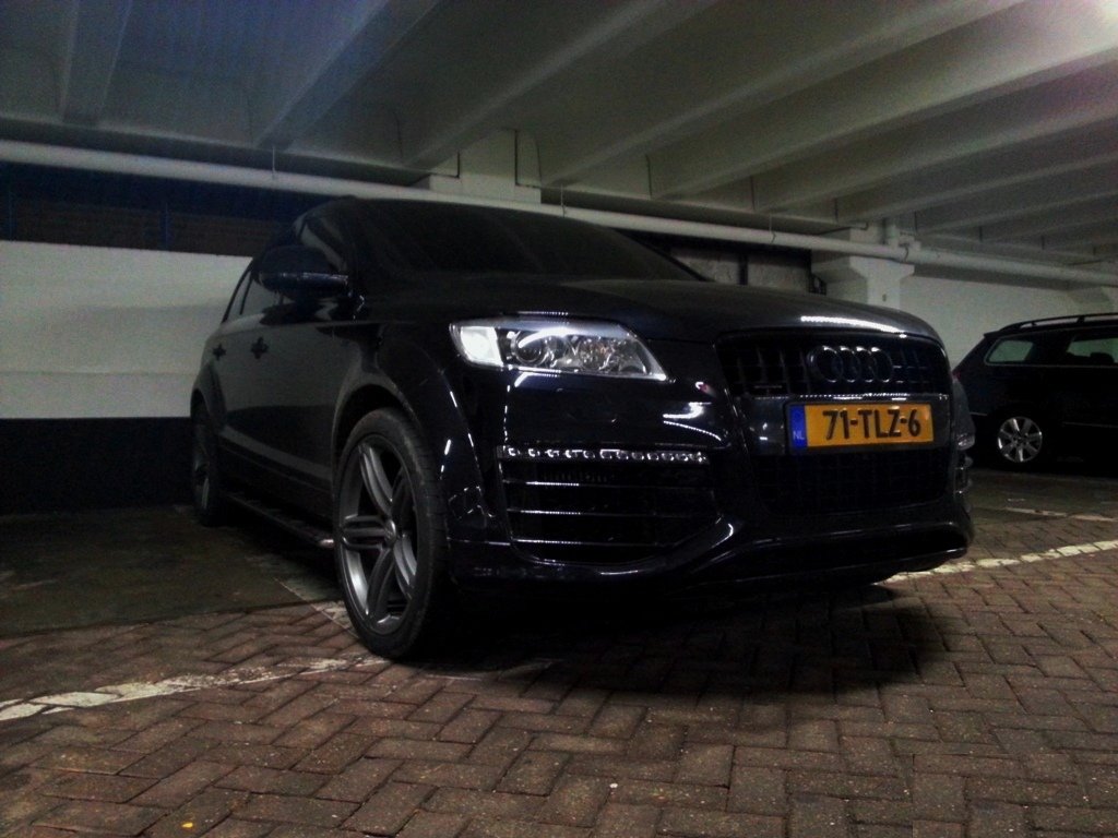 412886606Q7V12.jpg