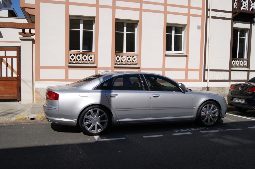 414769799S8D3.jpg