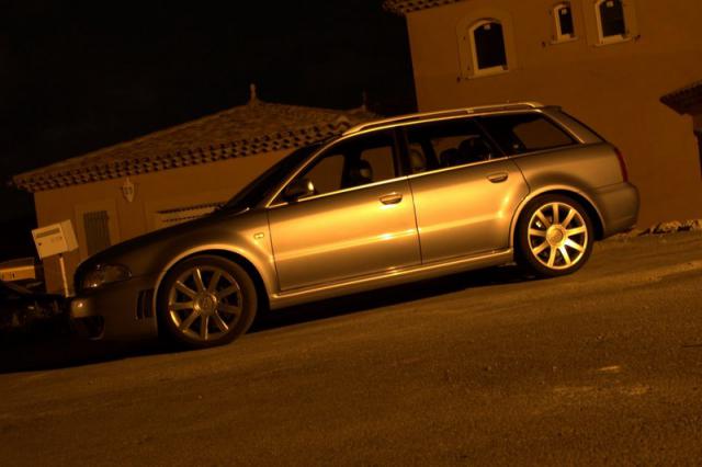 414863evachlo0121vf3.jpg