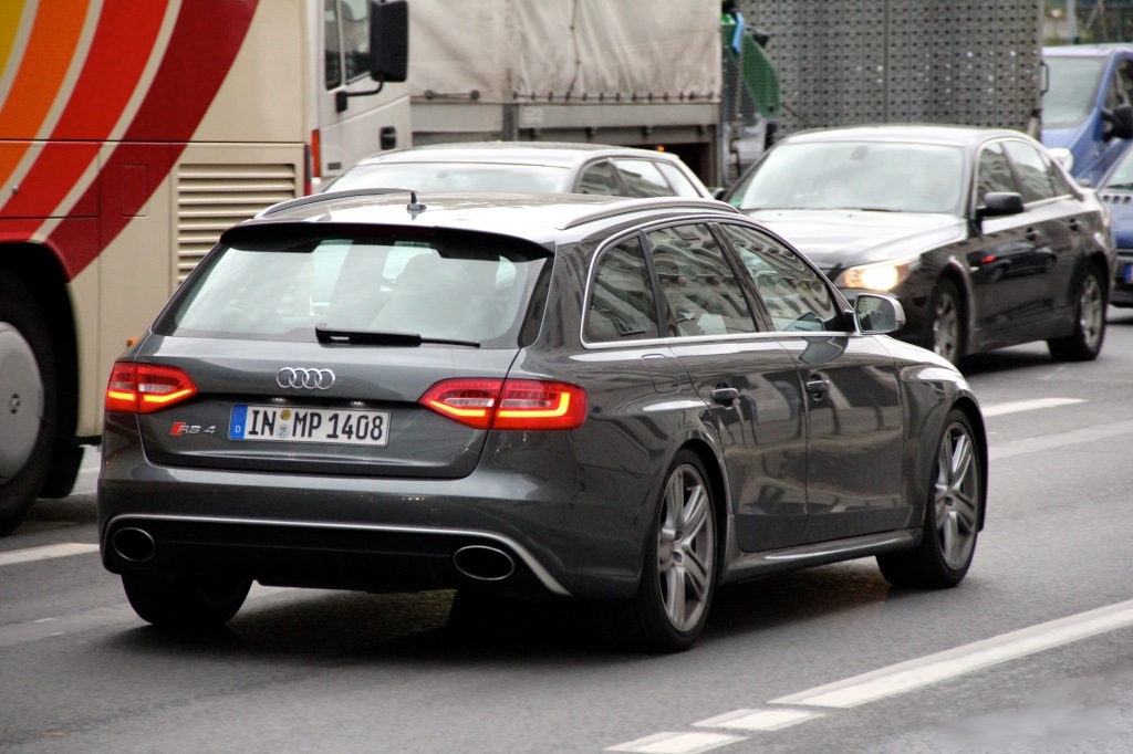 414955RS4B8289.jpg