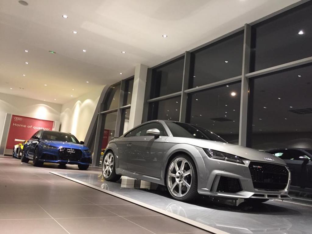 416574AUDITTRS8S0562.jpg