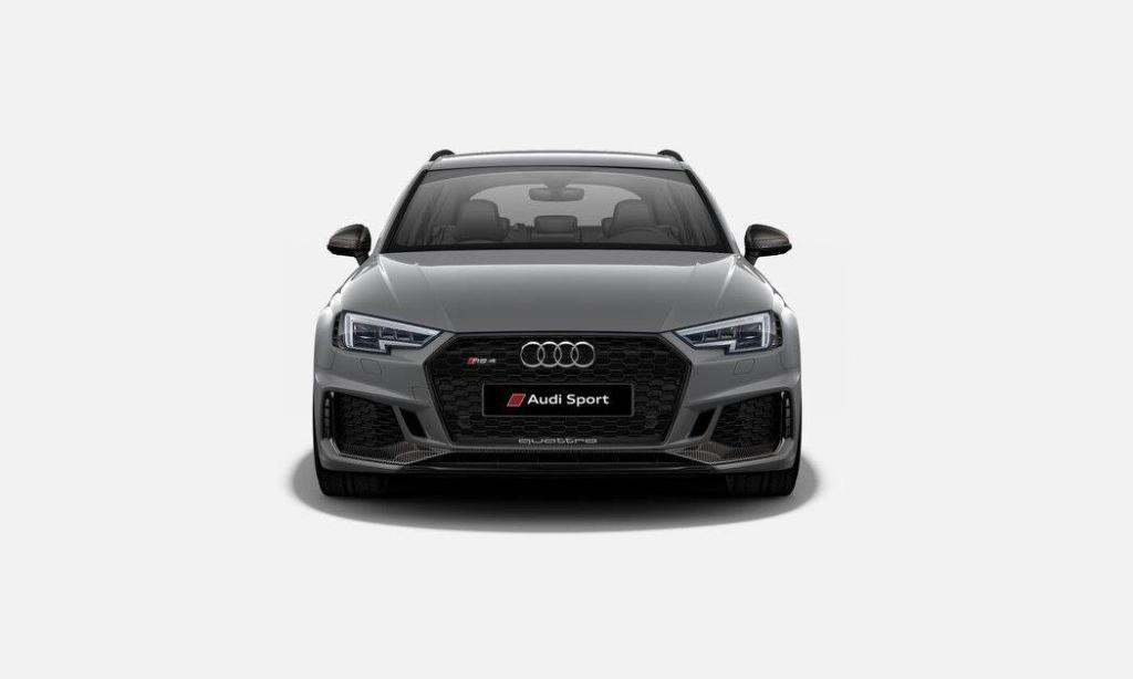 417990AUDIRS4B90111.jpg
