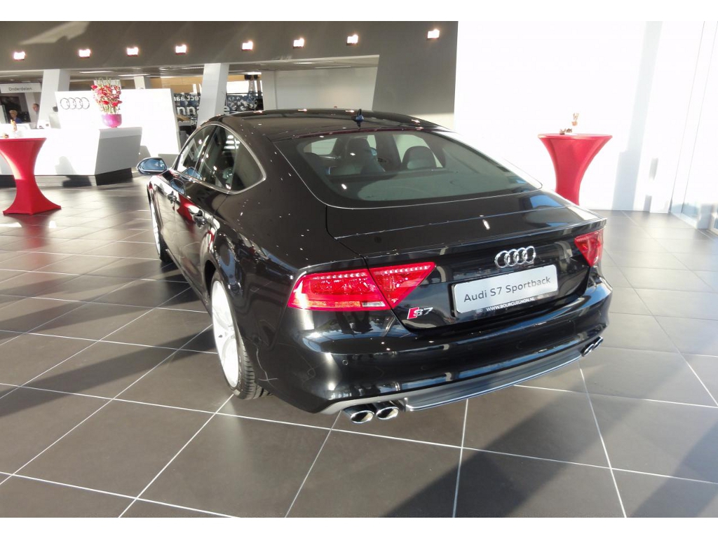 419272S7ESQUIROU047.jpg