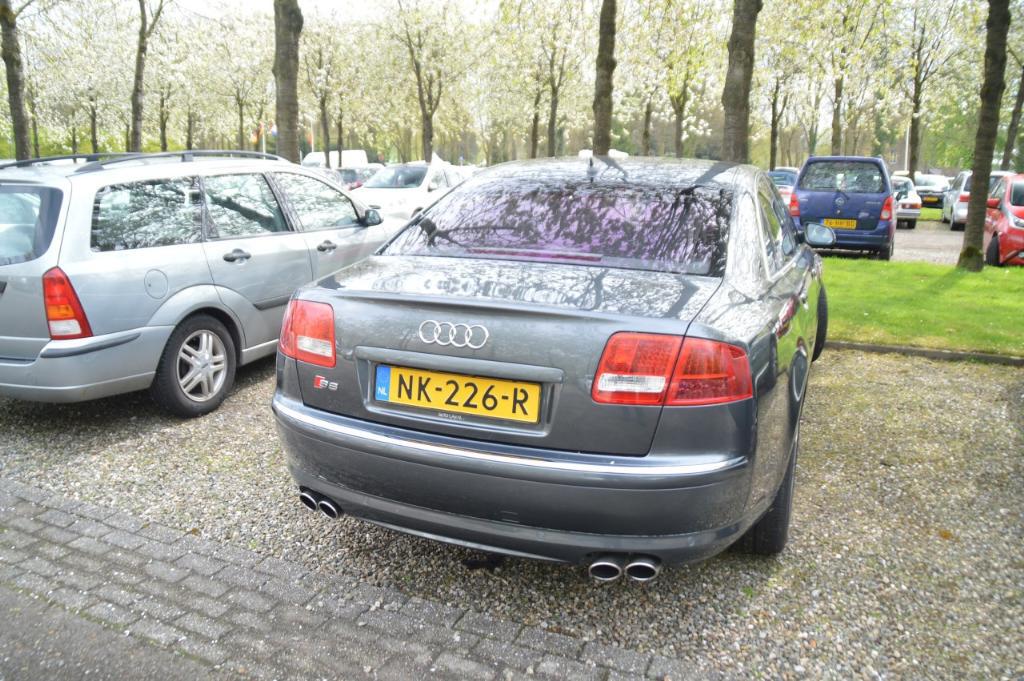 4192942160S8D3.jpg