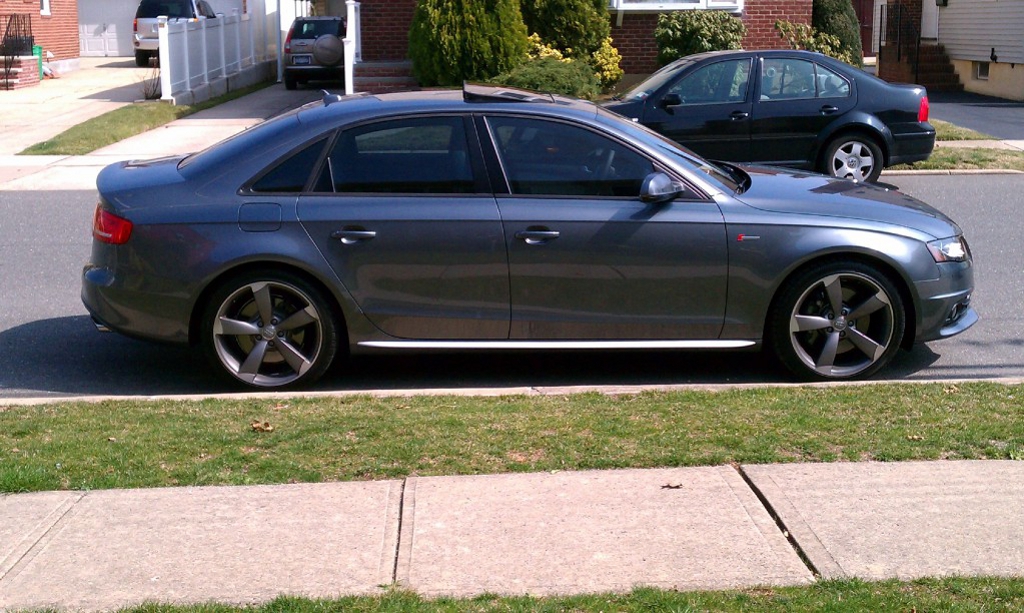 419479310S4ESQUIROU.jpg