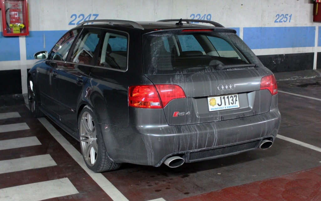420630AUDIRS41799.jpg