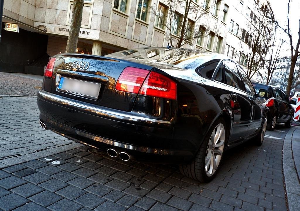 423227319S8ESQUIROU.jpg