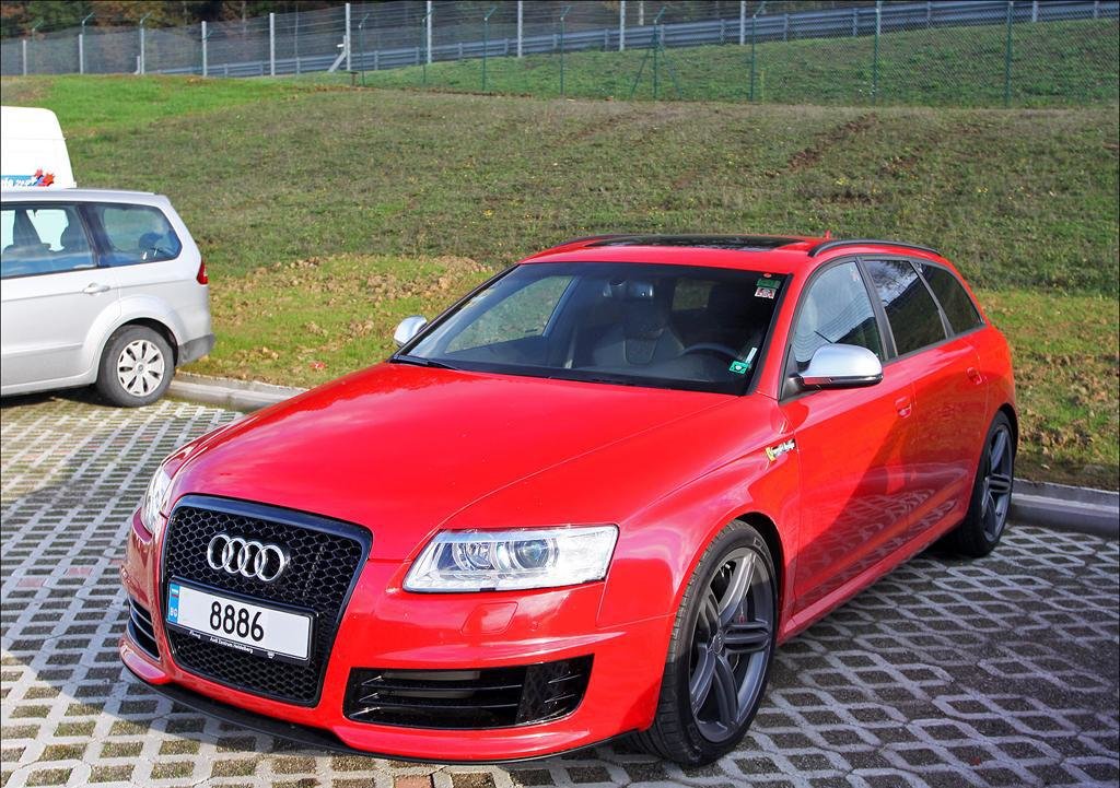 424111RS6586.jpg