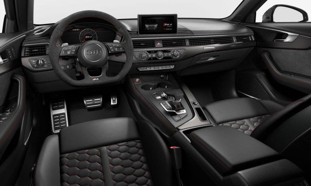 425888AUDIRS4B90110.jpg