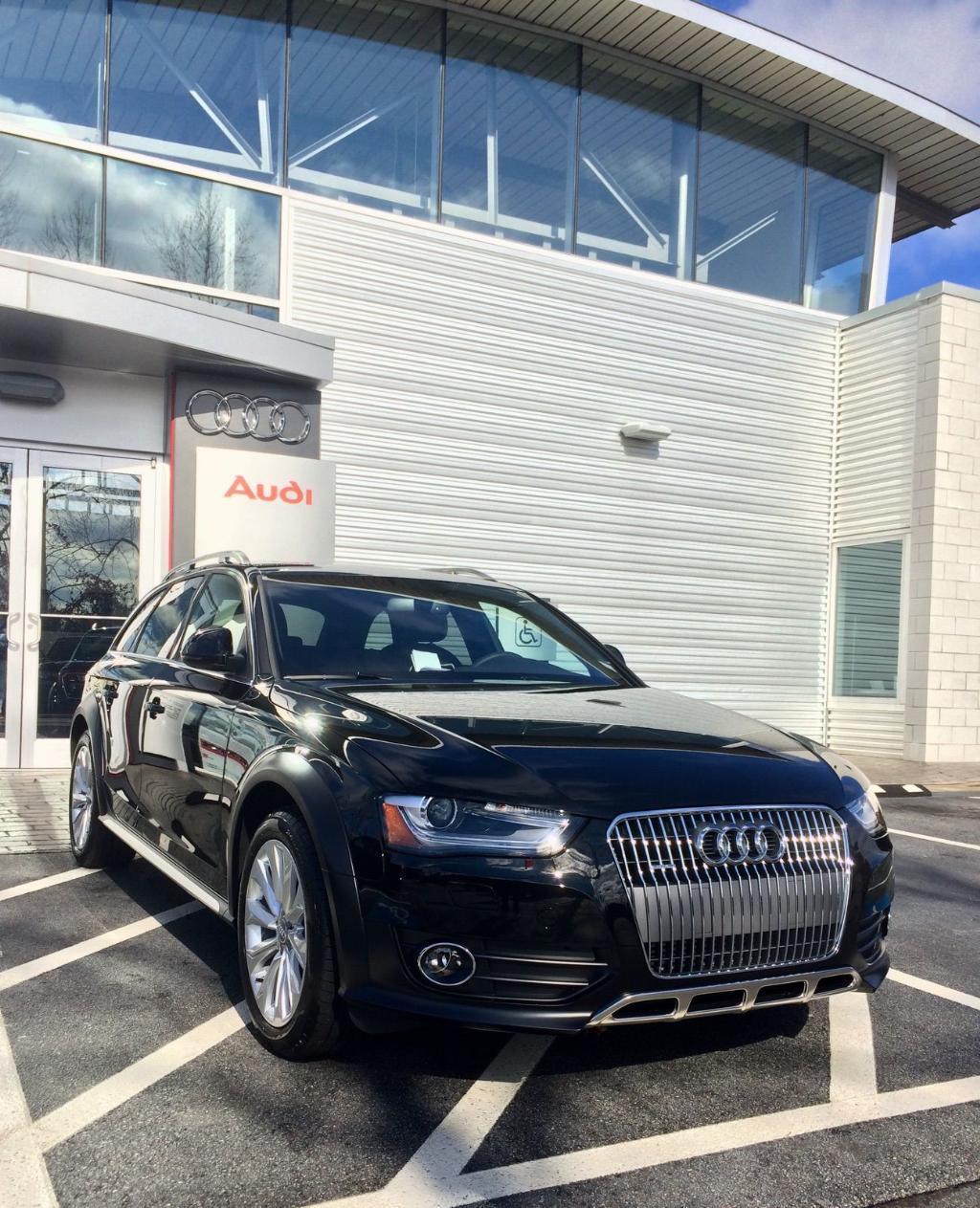 4261431110AUDIA4ALLROAD.jpg