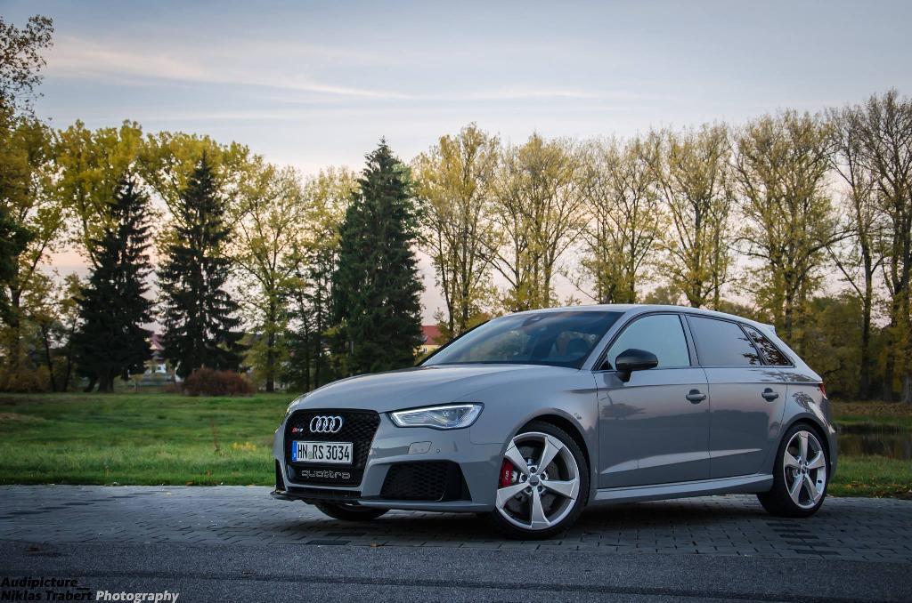 426149RS38V0729.jpg