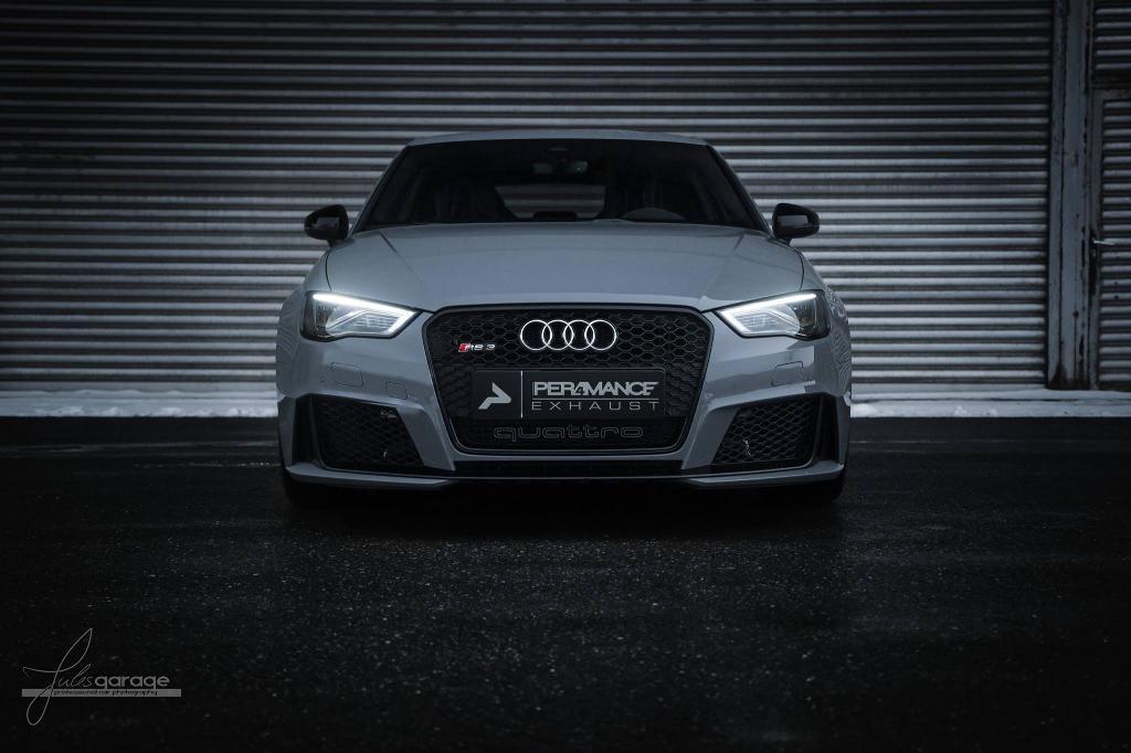 426377RS38V0945.jpg