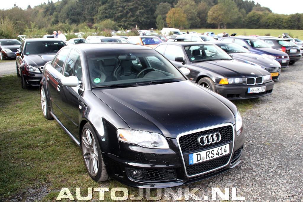 426738AUDIRS43326.jpg