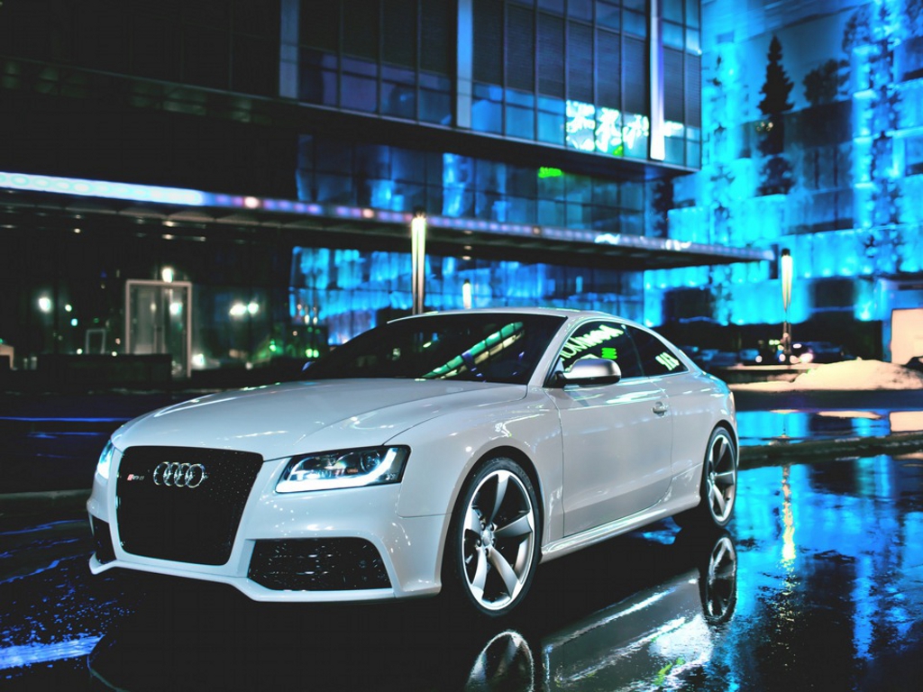 427544AUDIRS5441.jpg