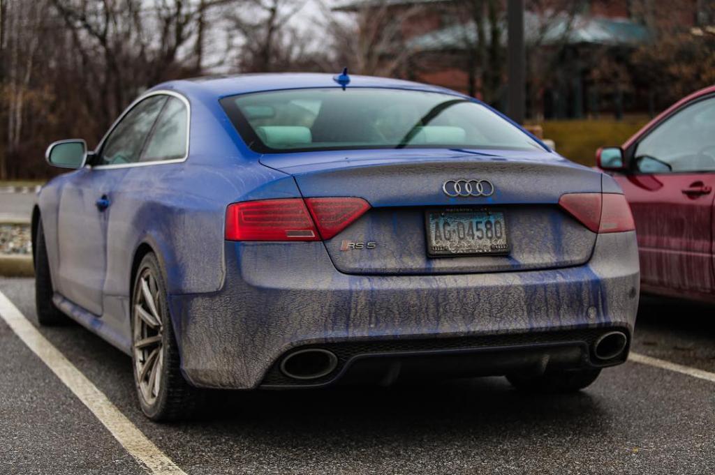 429993AUDIRS53031.jpg