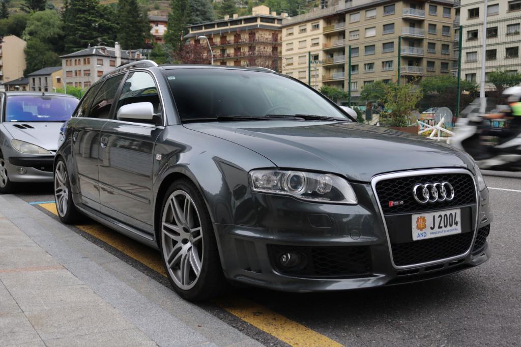 430204AUDIRS42868.jpg
