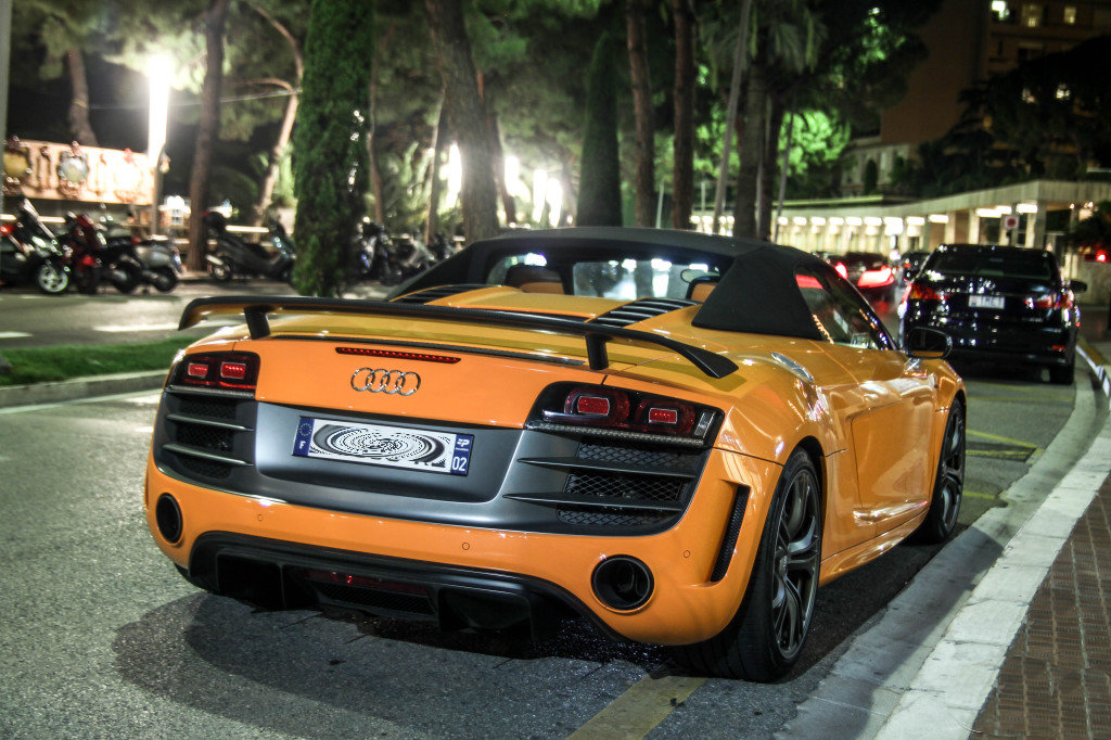 430778R8GT1068.jpg