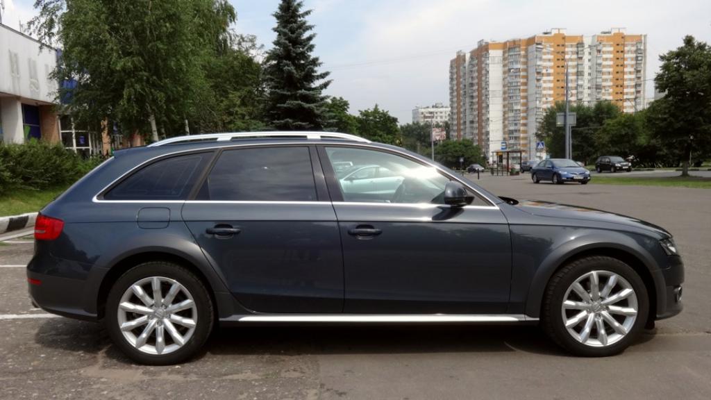 431768732AUDIA4ALLROAD.jpg