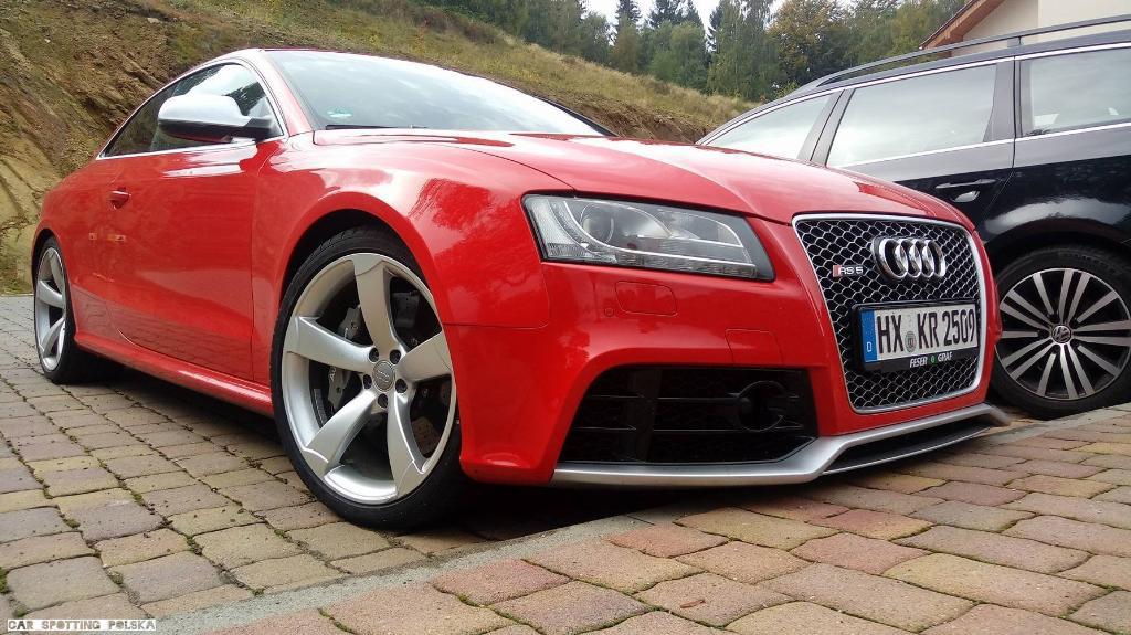 431778AUDIRS52714.jpg