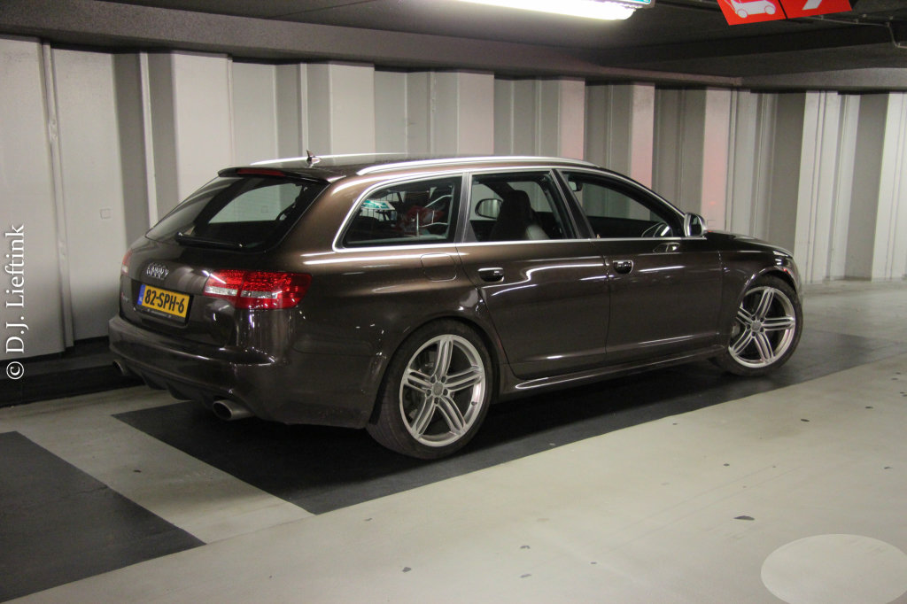 432660RS6889.jpg