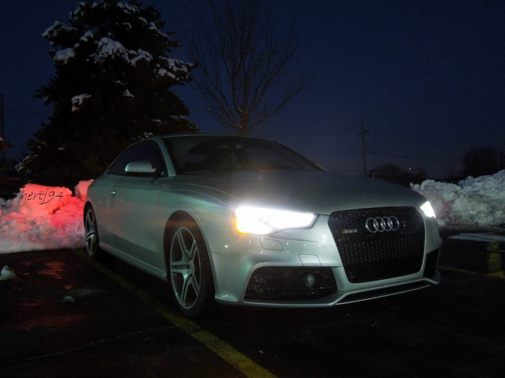 433278AUDIRS5694.jpg