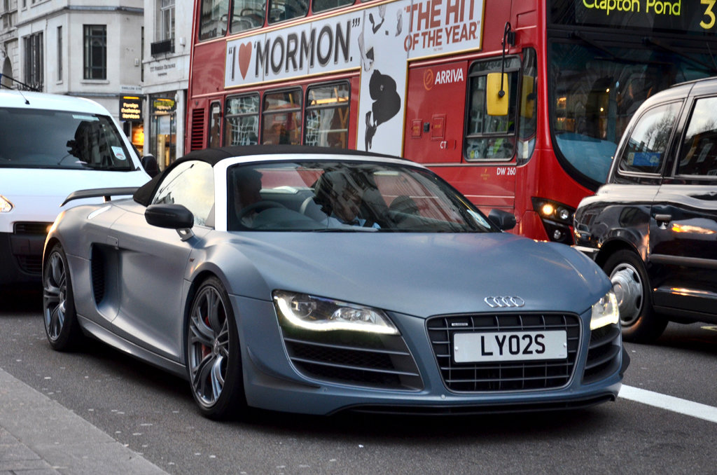 433987R8GT1187.jpg