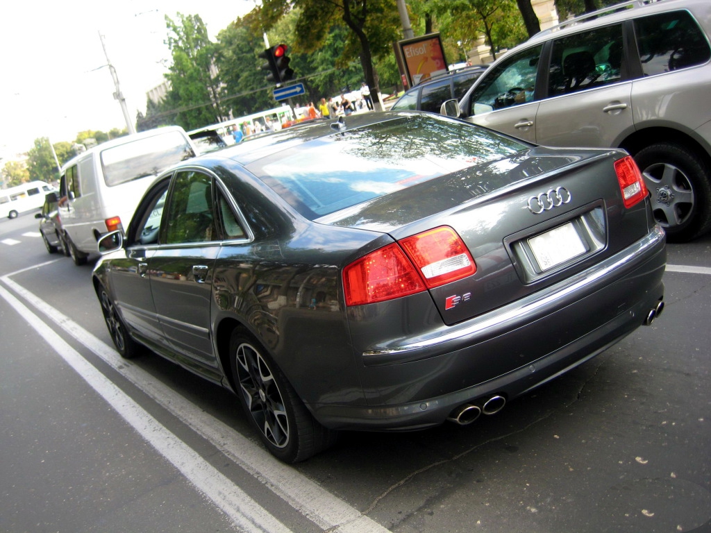 435559789S8D3.jpg