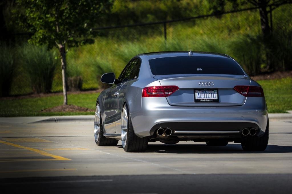 4369151347S5.jpg