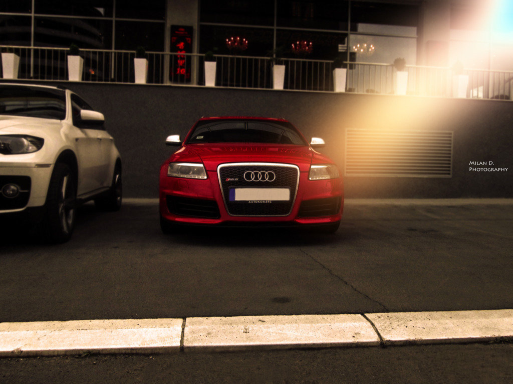 438168RS61120.jpg