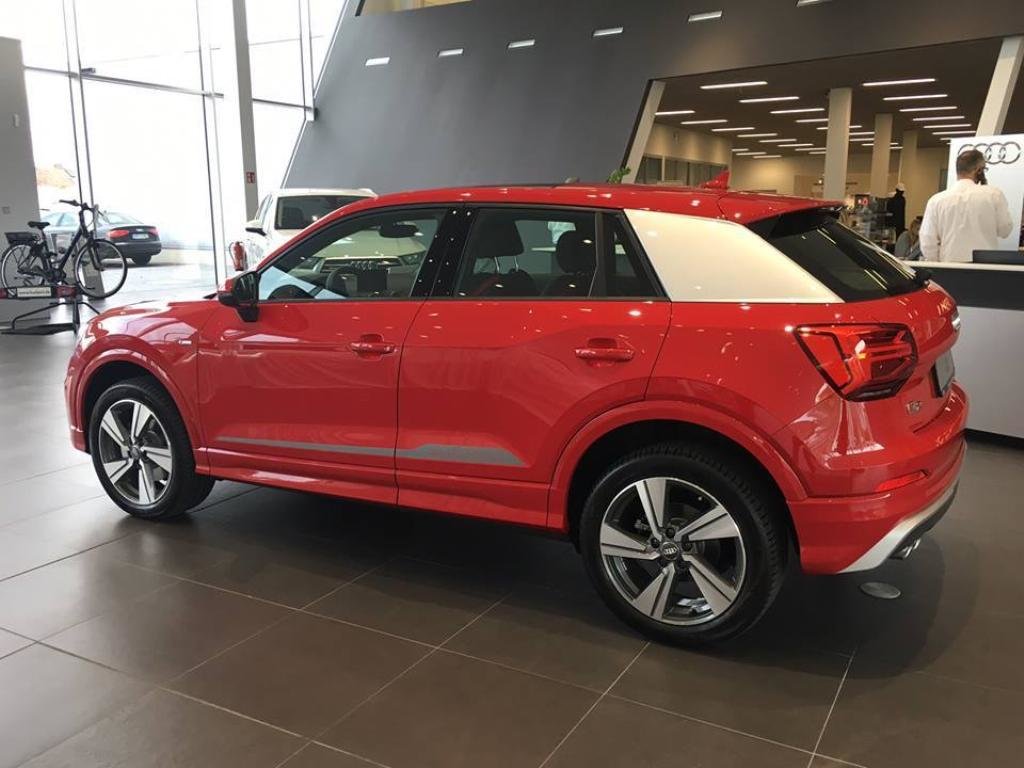 438356AUDIQ20579.jpg