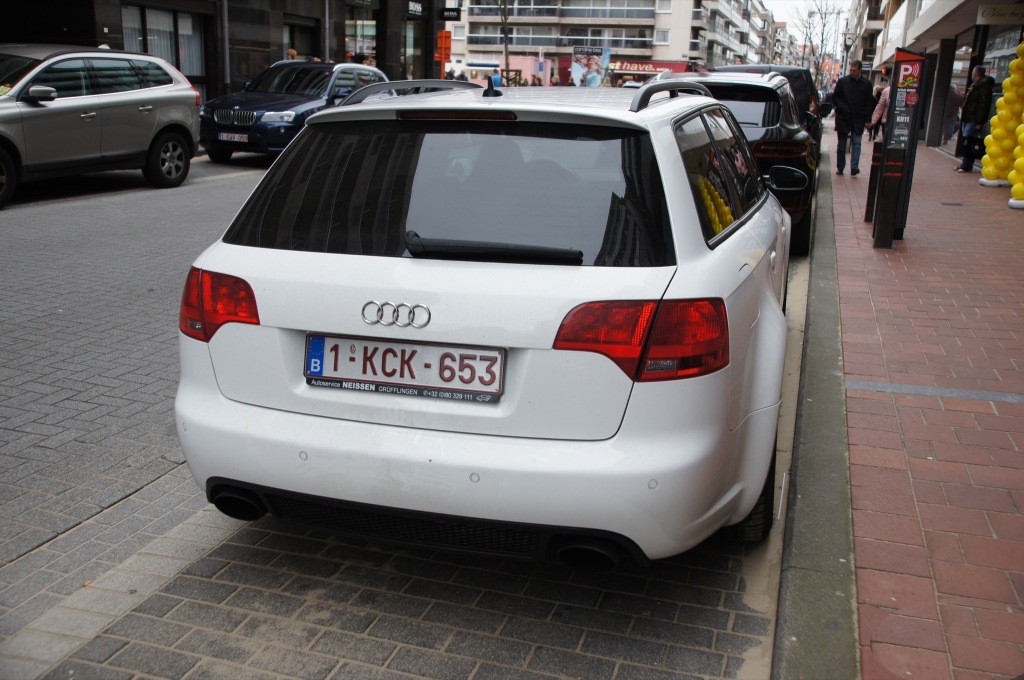 440424AUDIRS41883.jpg