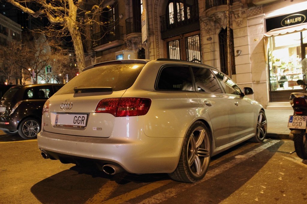 440580RS61601.jpg