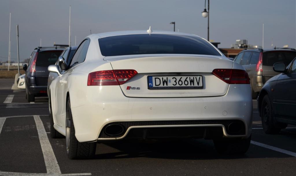 443541AUDIRS53101.jpg